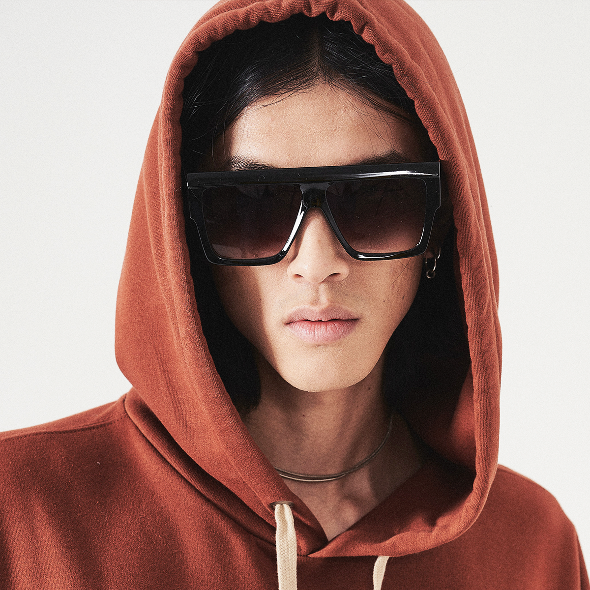 Le Mans Negro Brillo Lente Gris Degrade