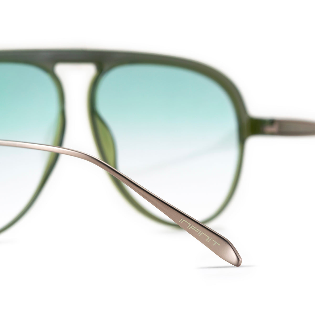 Paris Metal Milky Oliva Lente Verde Degradé
