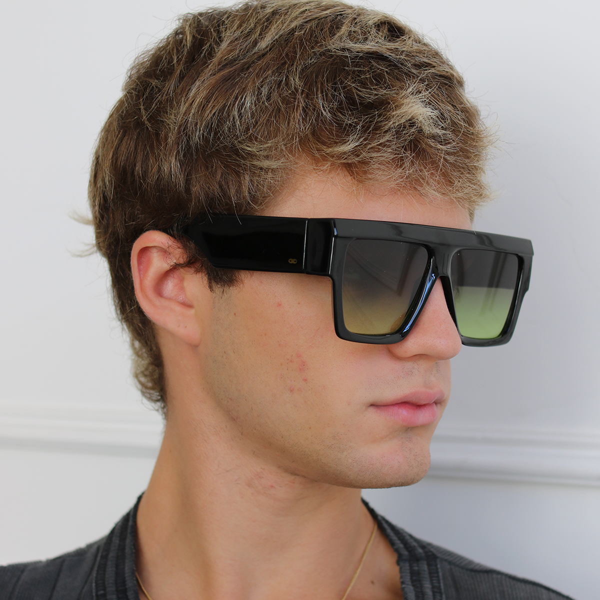 Le Mans Negro Brillo Lente Verde Musgo